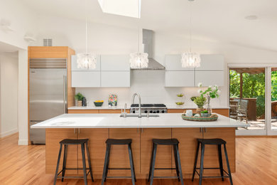 Inspiration for a contemporary kitchen remodel in Seattle