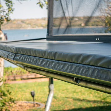 Hyper Trampoline