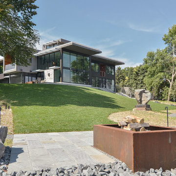 Edgewater Residence