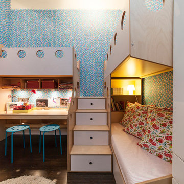 DUMBO; Loft beds for sisters' shared room