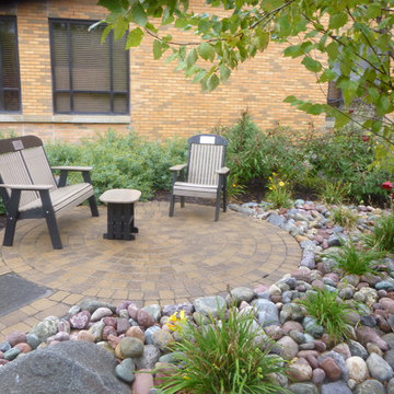 HEALING GARDEN