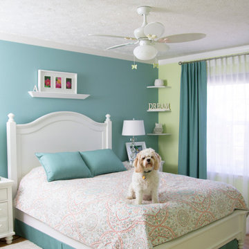 Teen's Room in Fishers, IN