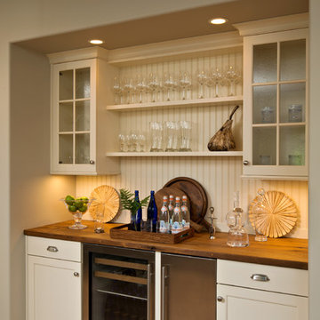 Traditional Kitchen Bar with Stainless Wine Cooler and Ice Maker