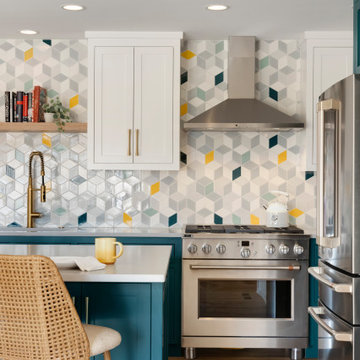 Vivid Kitchen