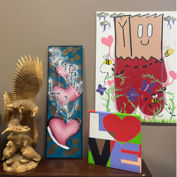 Unifying Artist's Themes in wall decor
