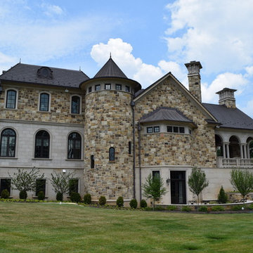 An Elegant and Charming Home