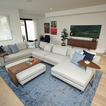 Barrera - Lake Front Home