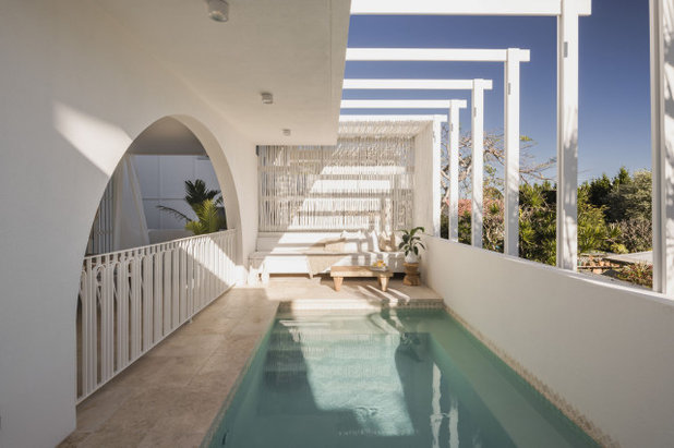 Mediterranean Pool by Graham Lloyd Architect