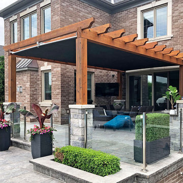 Retractable Shade, King City