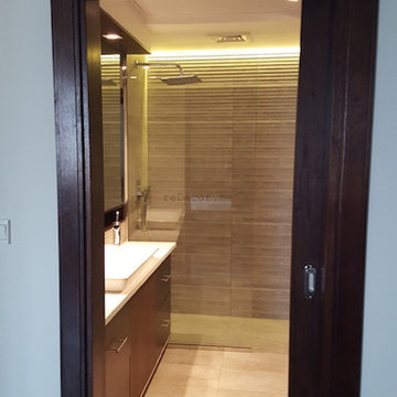 Modernising and practical bathroom