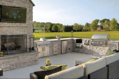 Outdoor Kitchens