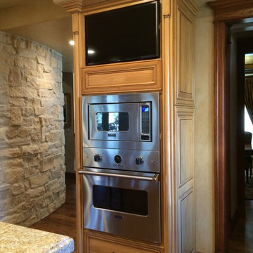 Luxury Kitchen Remodel (Viking/Sub-Zero)