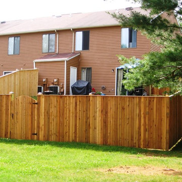 Vertical Board W/ Cap (wood privacy fence)