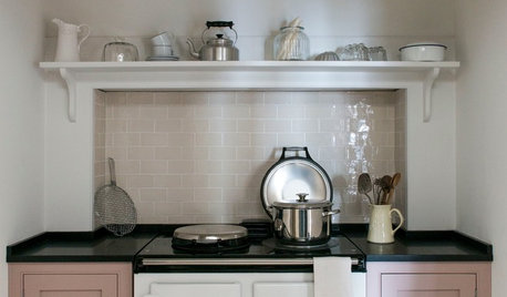 Ideas to Steal From Your Fantasy Holiday Cottage Kitchen
