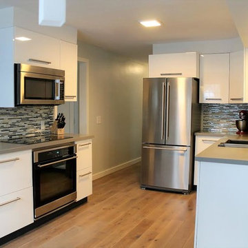 Grey & White Kitchen