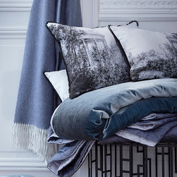 Neo Classique ACCESSORIES - Decorative Accents