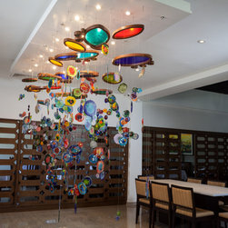 TRIDENTE RESTAURANT HANGING SCULPTURE - Products