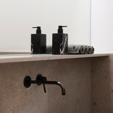 Powder Room Wall Tap Detail in Picoas Apartment