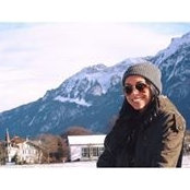 Tara Farahani's photo