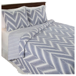 Traditional Quilts And Quilt Sets by Trademark Global