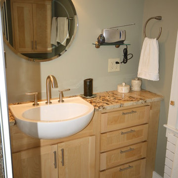 Narrow bath Remodel (Jeanne Clark)