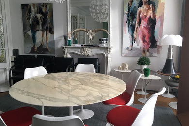Idées déco pour une salle à manger moderne.