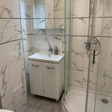 Modern Cleveland Bathrooms