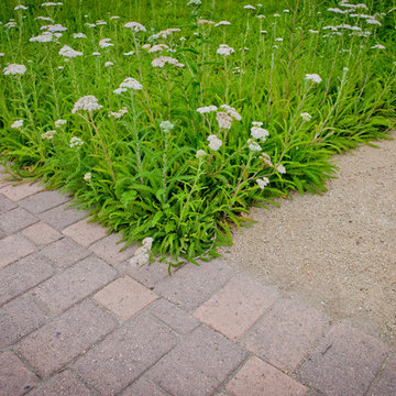 Brick and Decomposed Granite Walkway Intersection