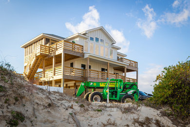 Exterior home idea in Other