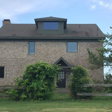 Traditional/Contemporary Exterior