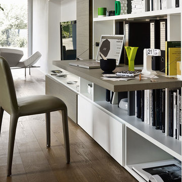 Lampo Desk by Sangiacomo