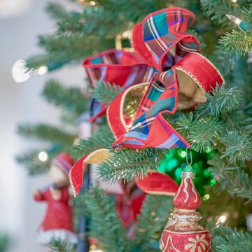 Traditional, Red Plaid Christmas Tree Decorations
