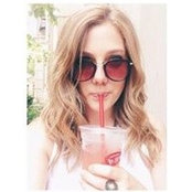 Laura Tomlinson's photo
