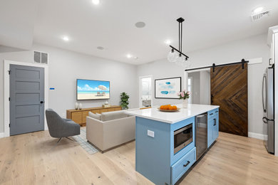 Example of a kitchen design in Boston