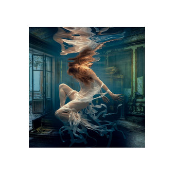 Girl Underwater Photographic Artwork M, Andrew Martin Lost Piano