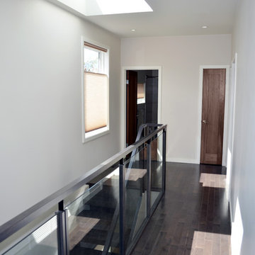B-Line Medium 010 | upstairs hallway