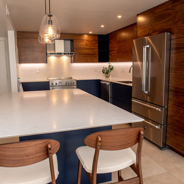 Contemporary Kitchen Remodel Done in a Two Tone Color