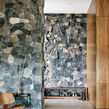 Doonan - stone outside