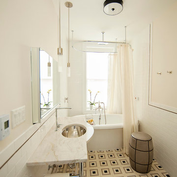 Hudson Street Bath and Sitting Room