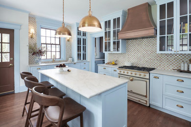 Example of a classic kitchen design in Bridgeport