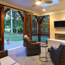 Deck/screened in porch