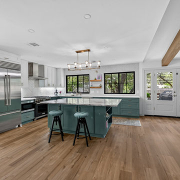 Three Oaks - Kitchen and Living Room Remodel
