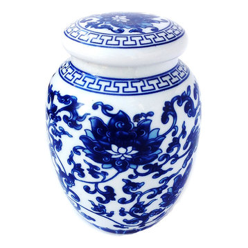 Decorative Blue and White Lotus Pattern Porcelain Tea Storage Container