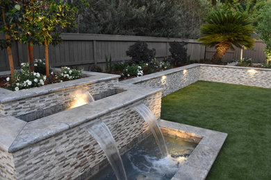 Trendy exterior home photo in Sacramento
