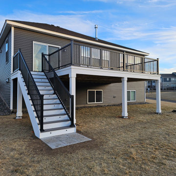 OAKDALE DECK CUSTOM