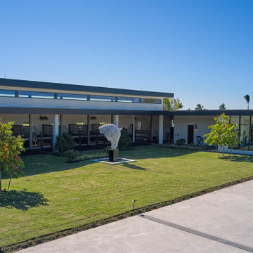 Modern Stables / horse barn