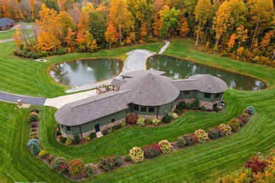 Inspiration for an exterior home remodel in Nashville