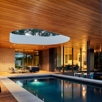 Sherman Oaks Poolside Living Space with Architectural Outdoor Design