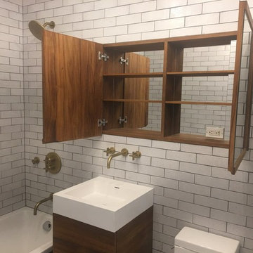 Willamsburg Bathroom