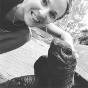 Manou Merlot's photo
